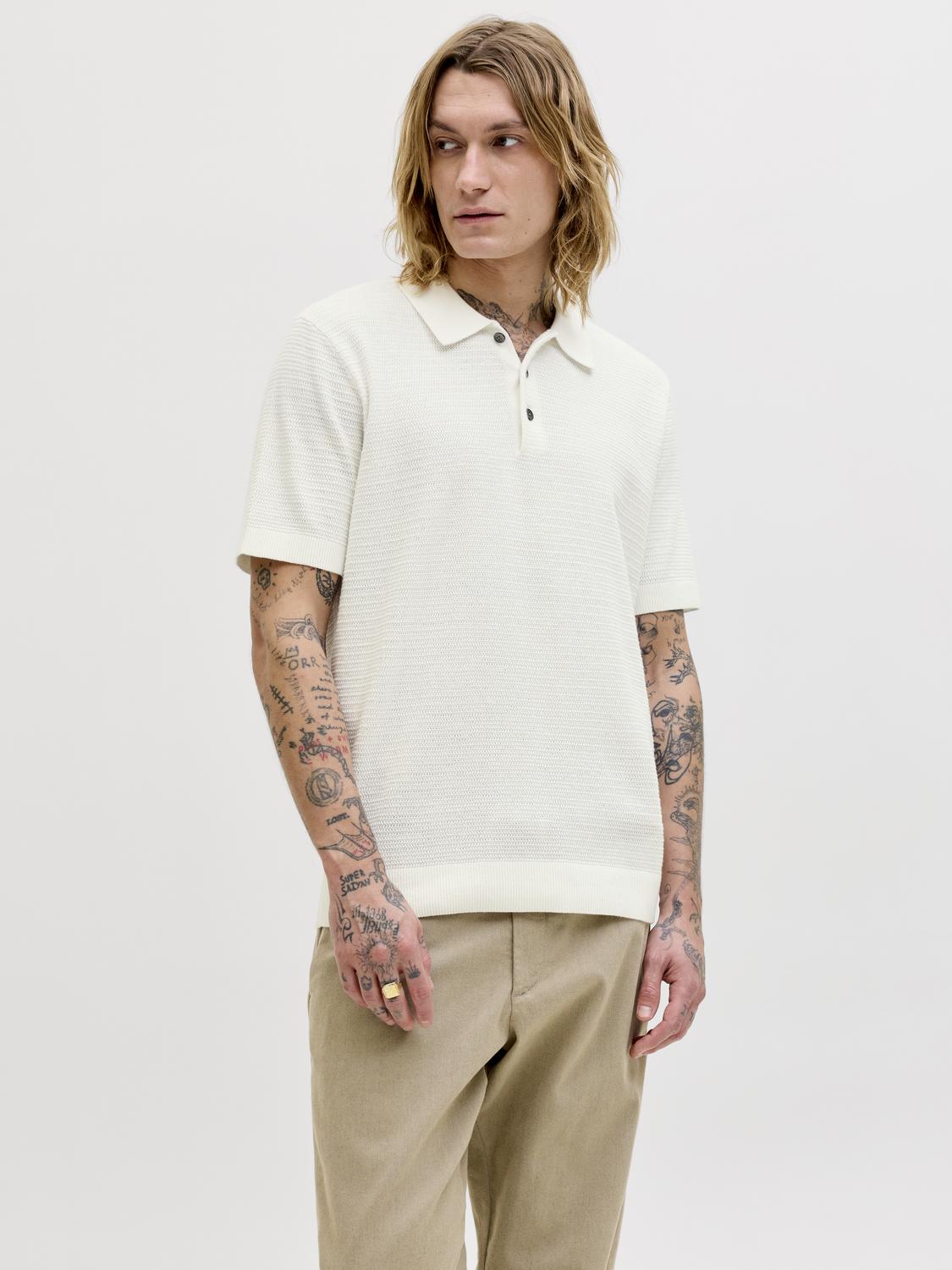 model_shot-front
