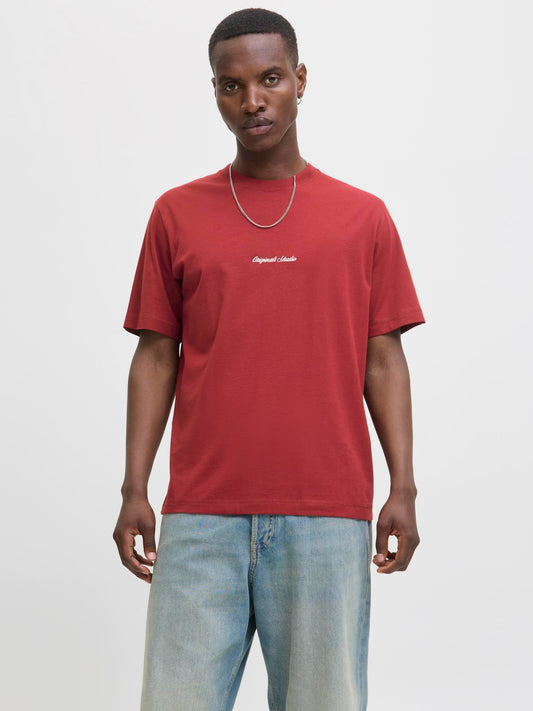 model_shot-front