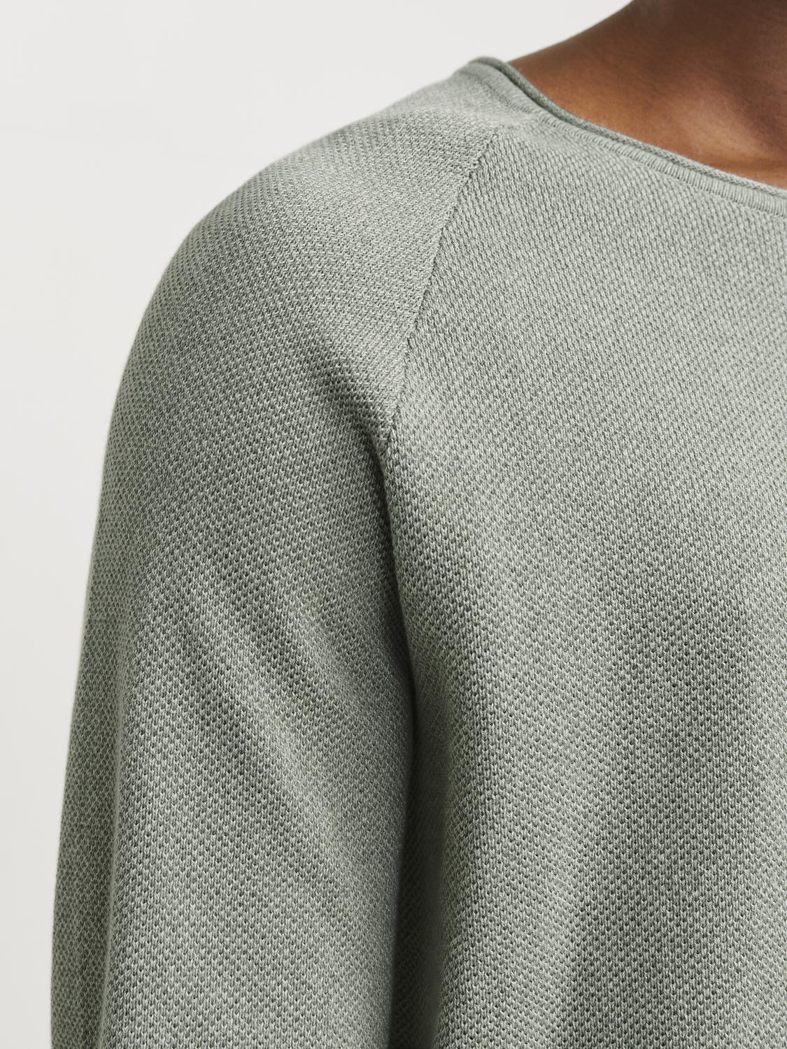 model_shot-detail