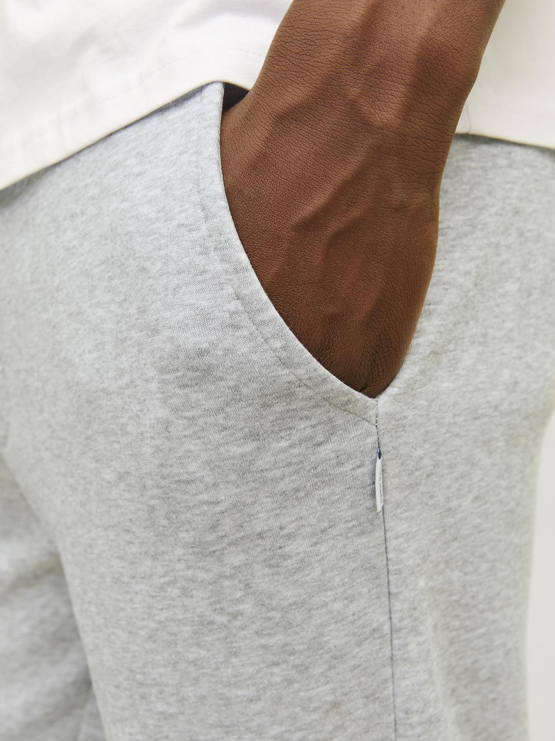 model_shot-detail