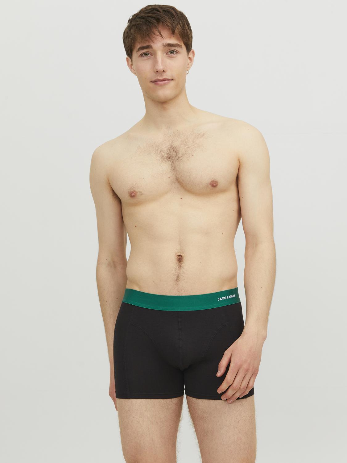 model_shot-detail