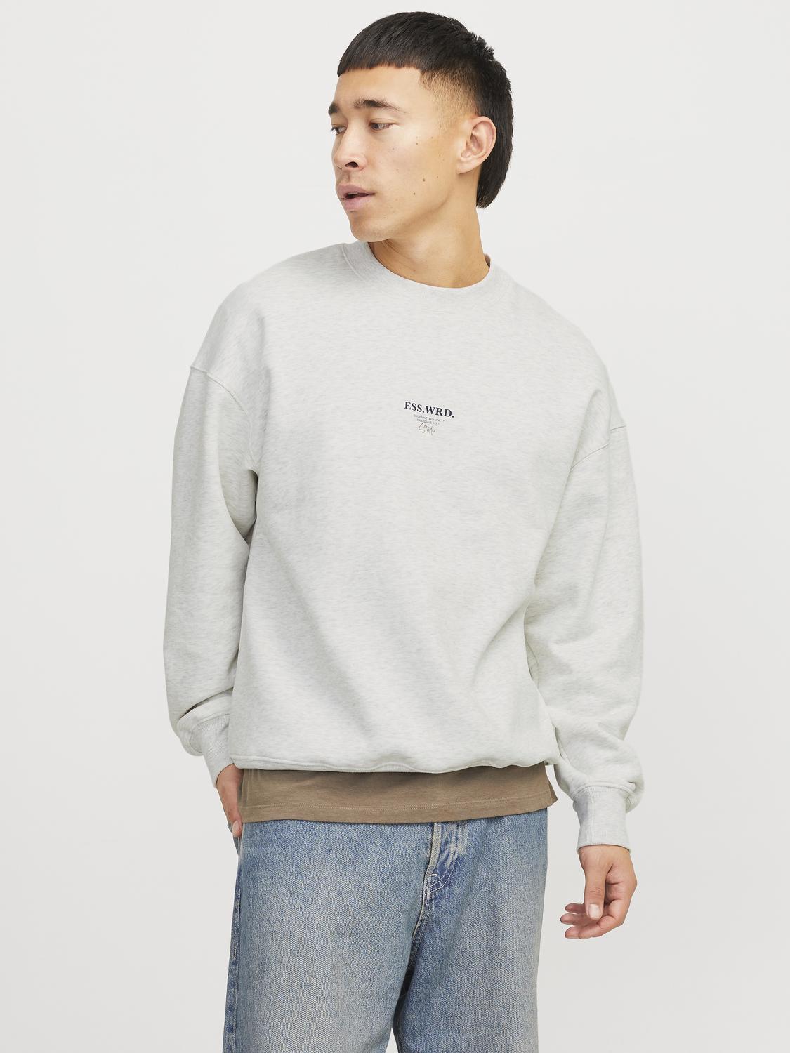 model_shot-front