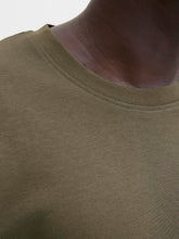 Load image into Gallery viewer, model_shot-detail
