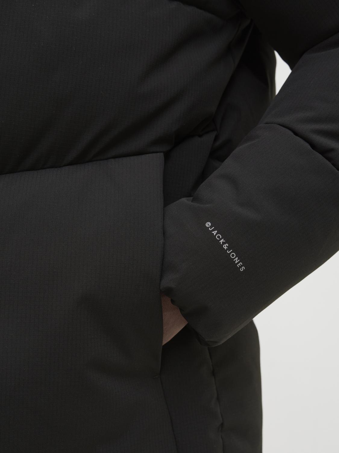 model_shot-detail