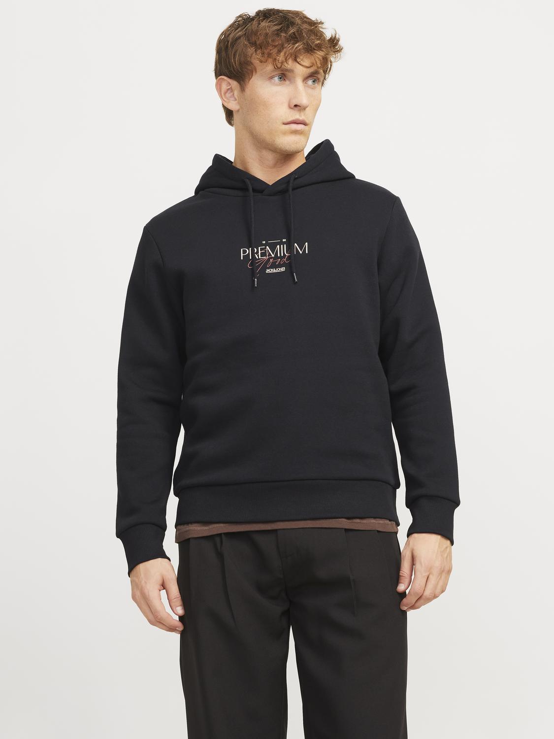 model_shot-front