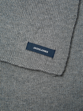 Load image into Gallery viewer, pack_shot-detail
