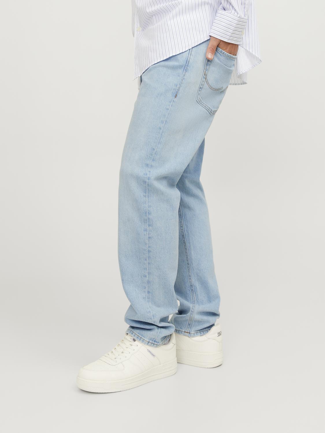 model_shot-detail