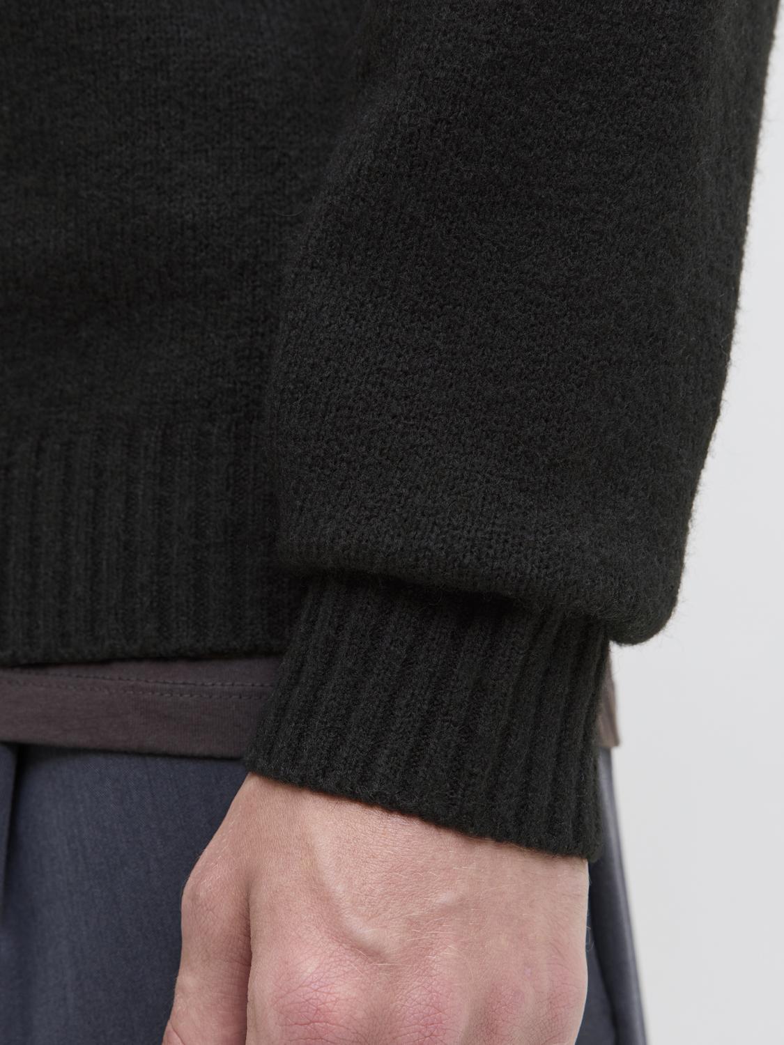model_shot-detail