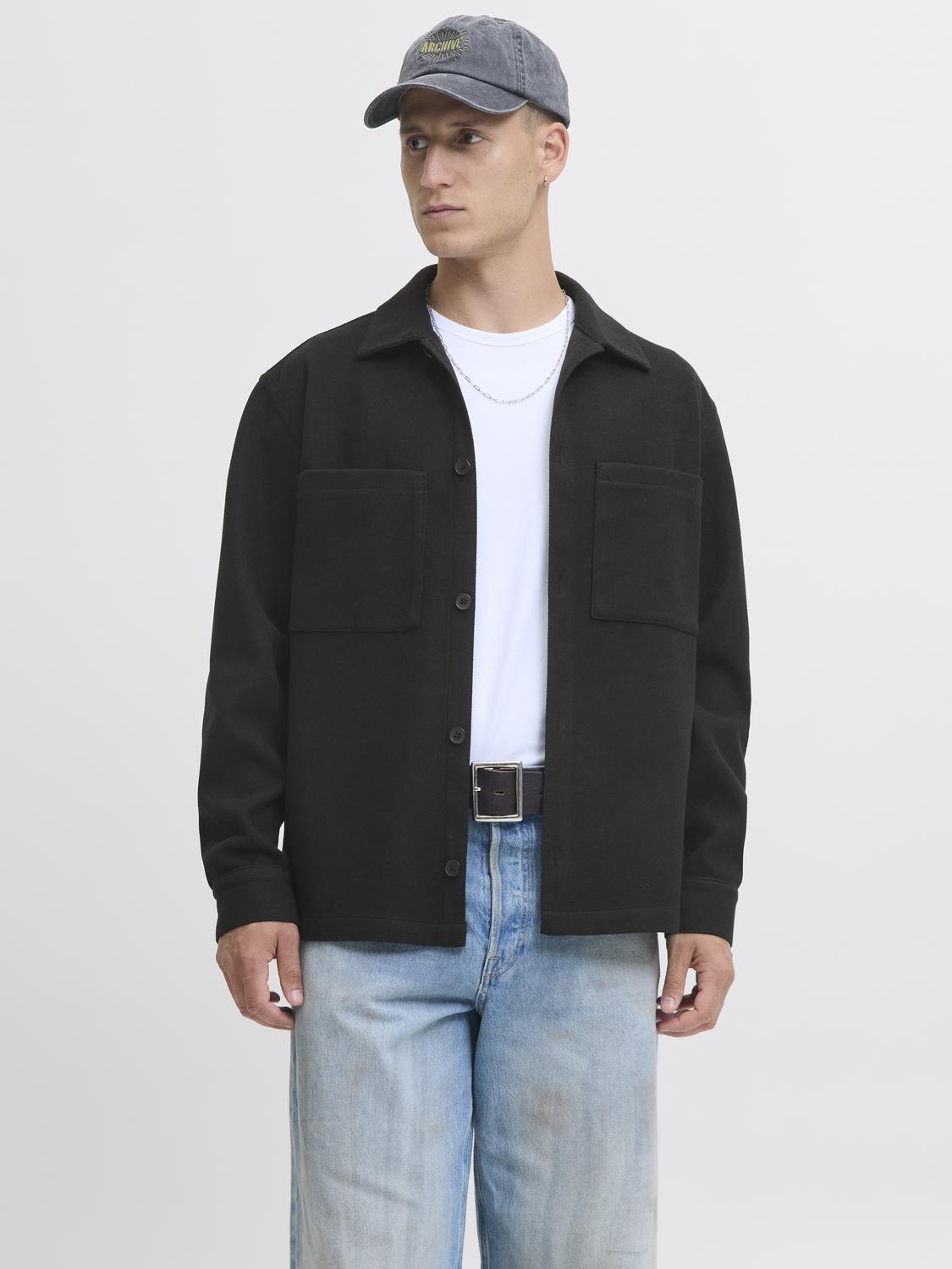 model_shot-front