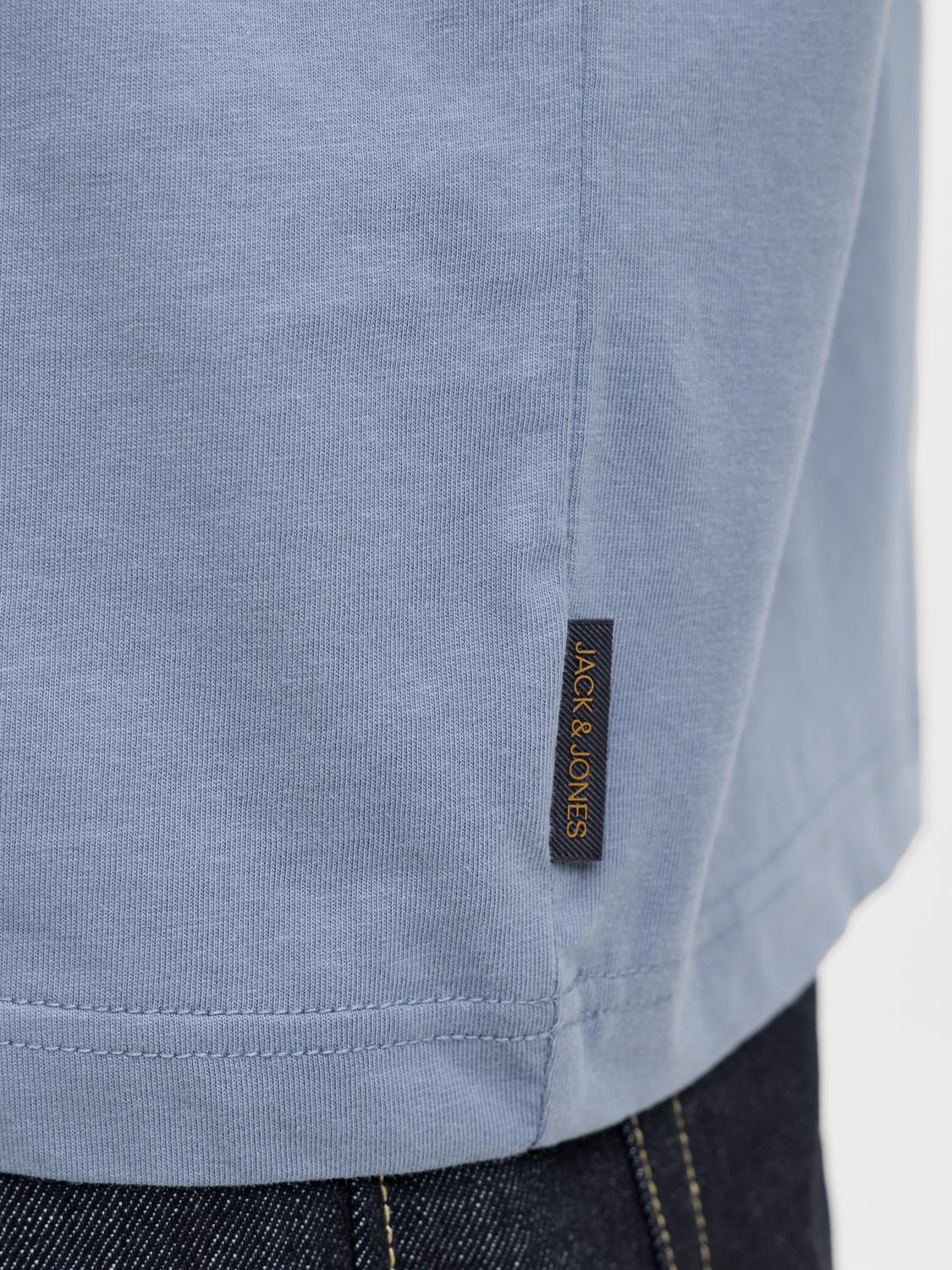 model_shot-detail