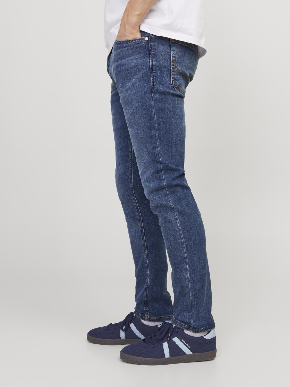 model_shot-detail