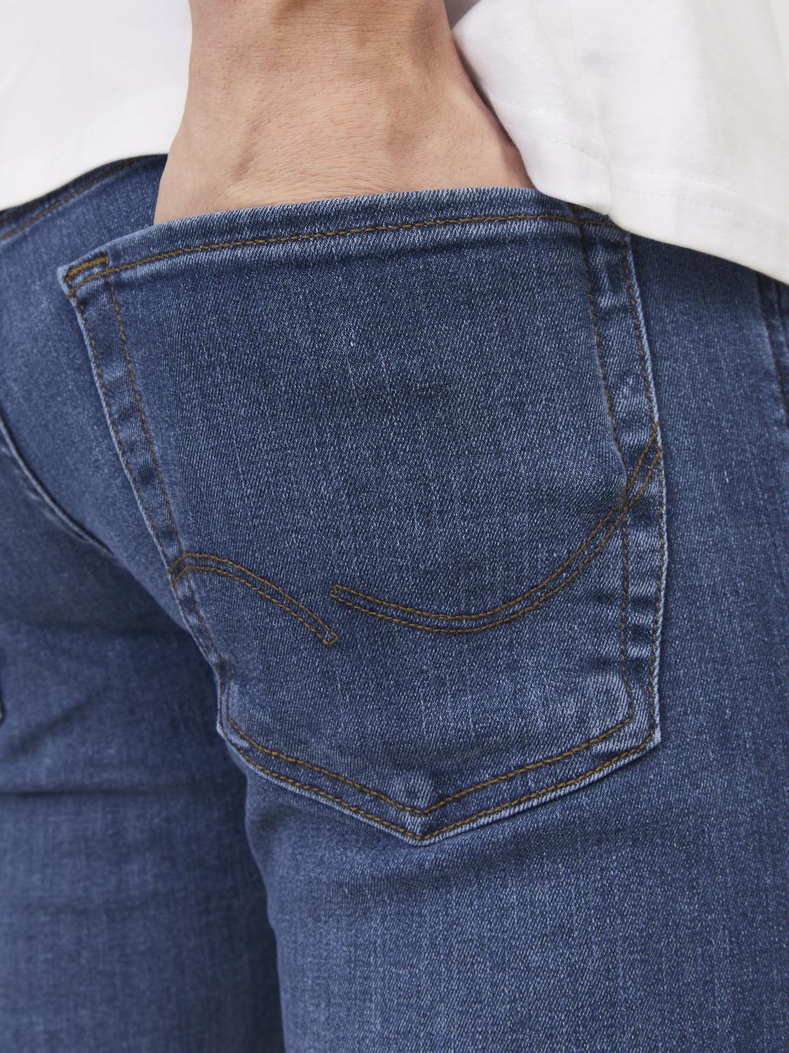 model_shot-detail
