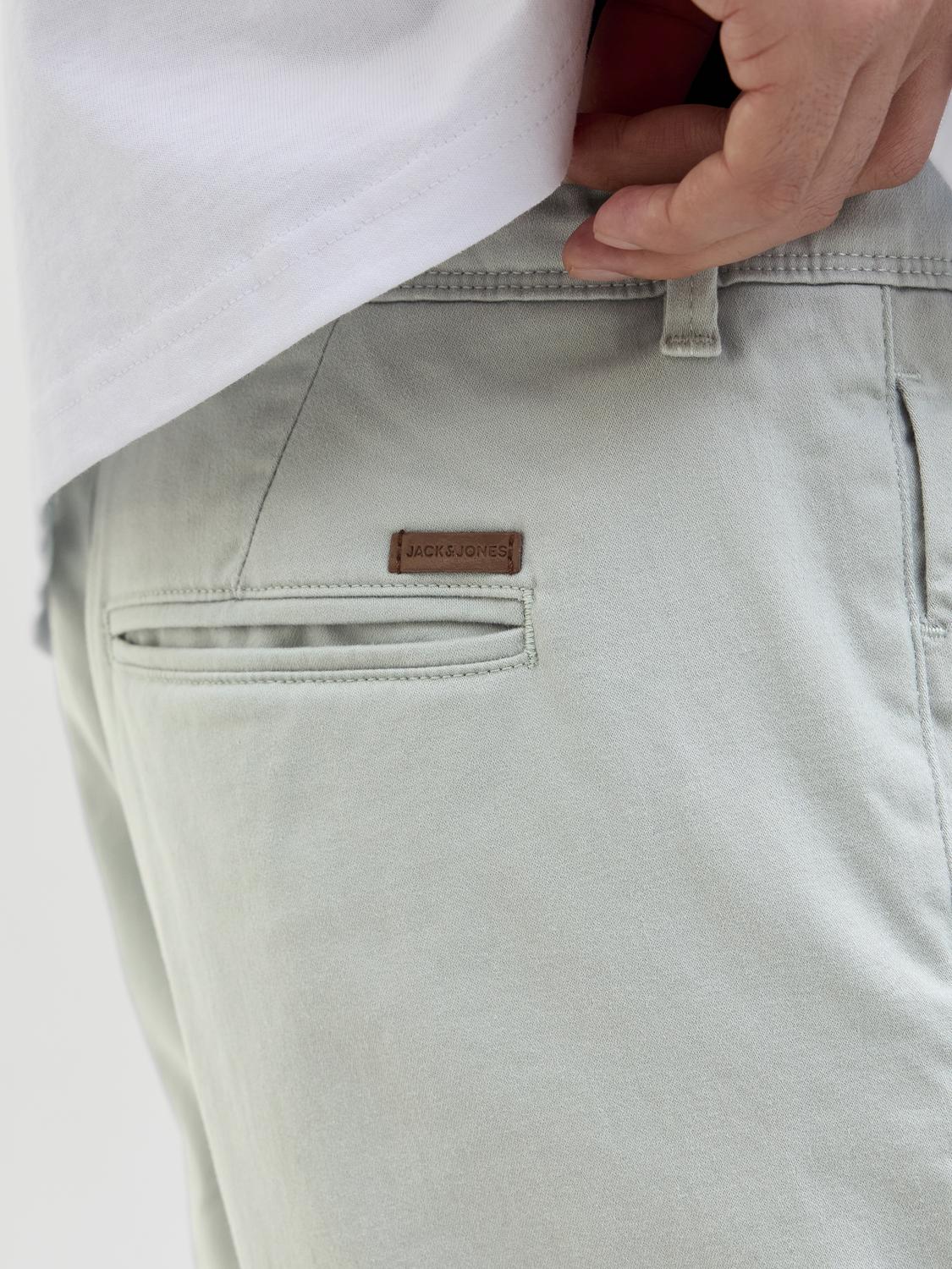 model_shot-detail