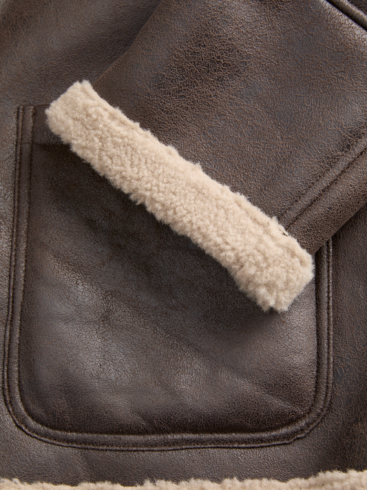 model_shot-detail