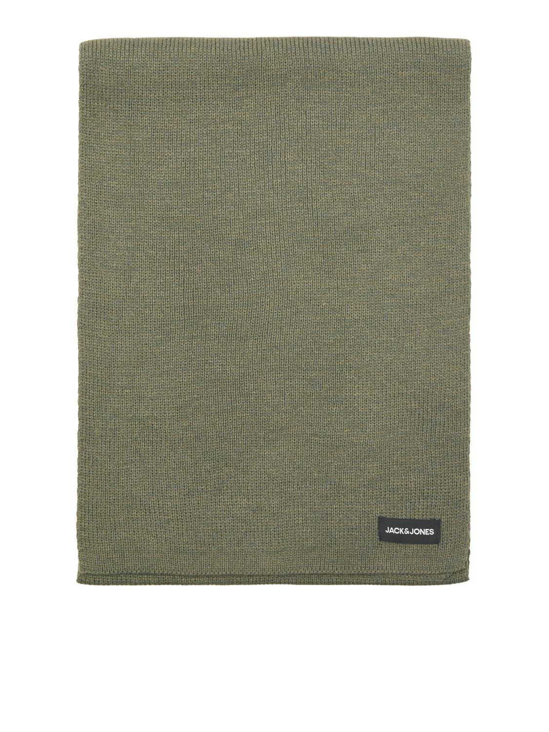 pack_shot-folded