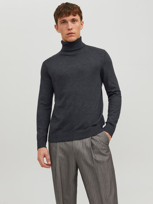 model_shot-front