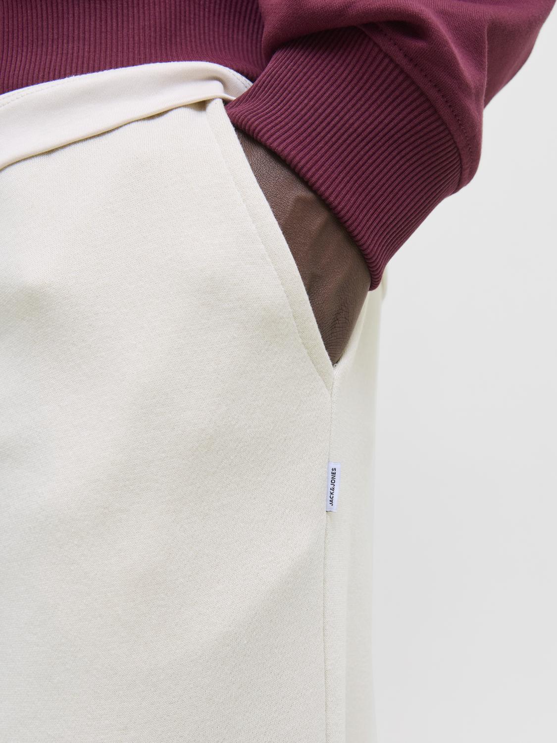 model_shot-detail