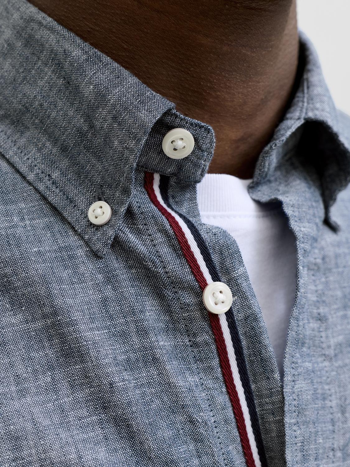 model_shot-detail