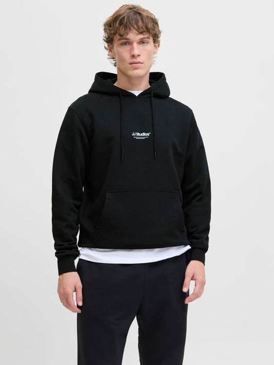 model_shot-front