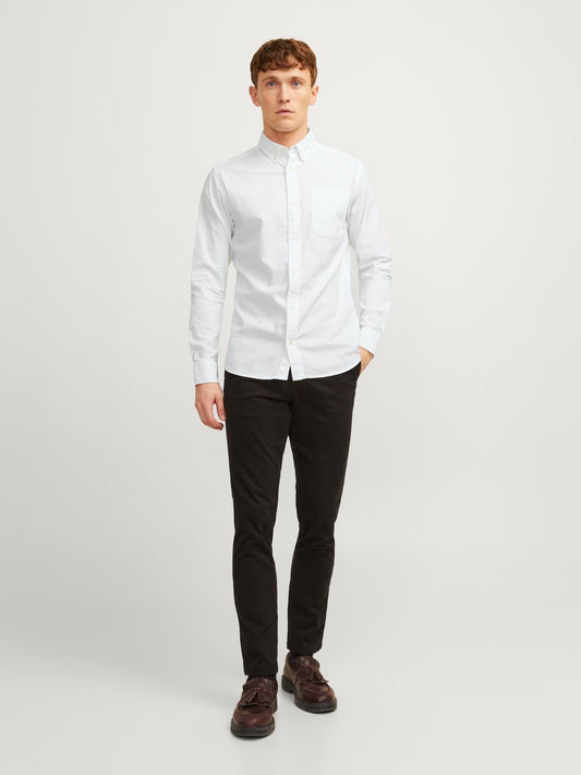 model_shot-front_full