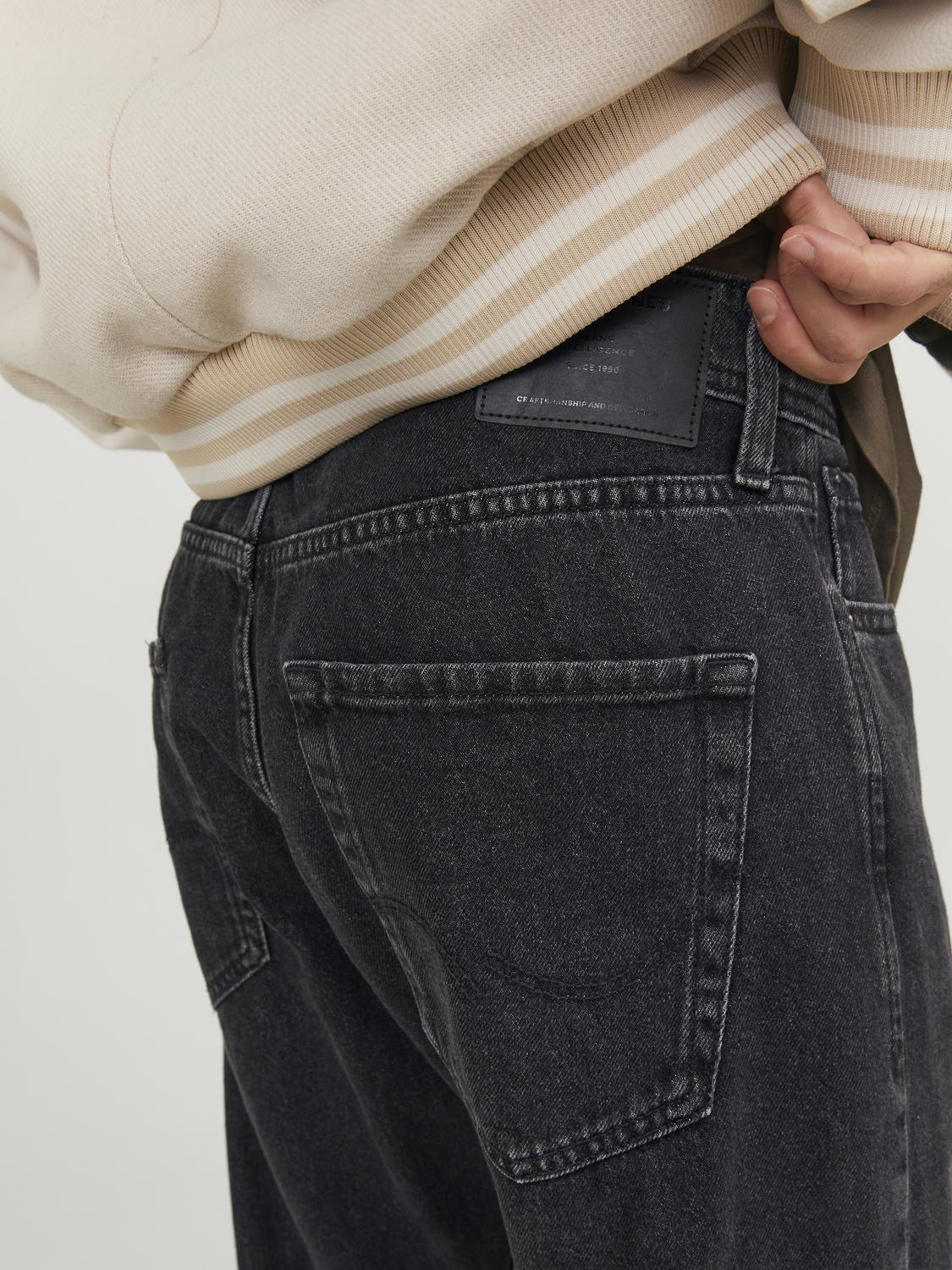 model_shot-detail