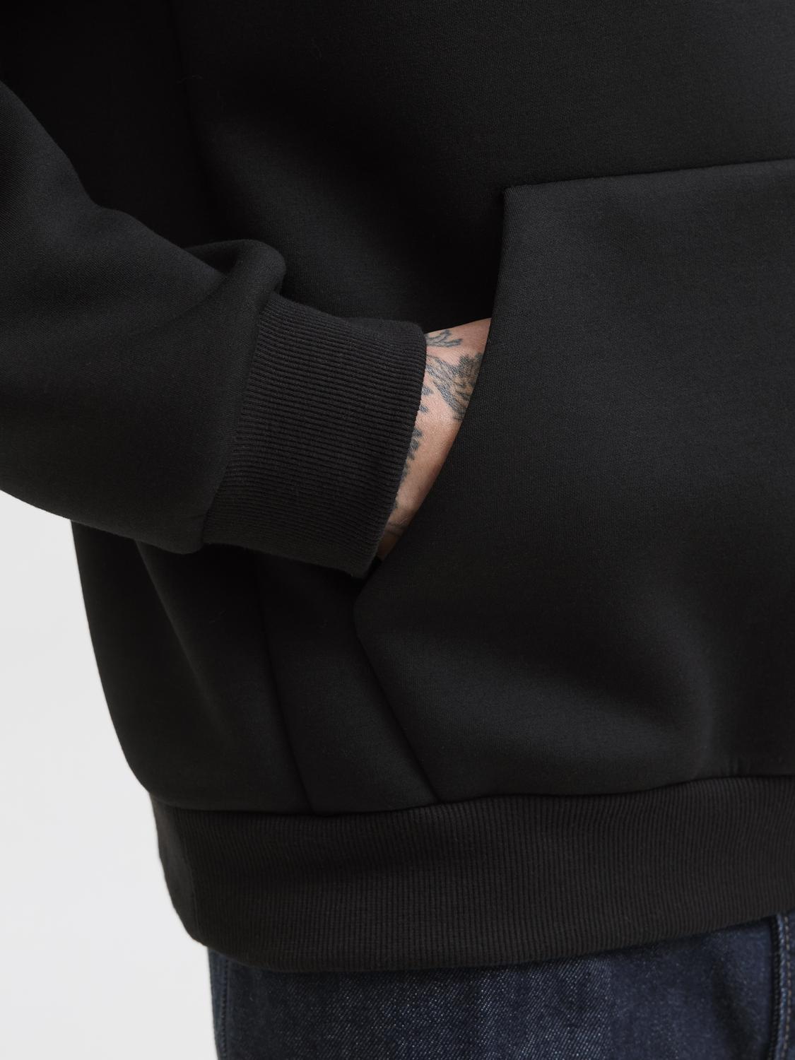 model_shot-detail