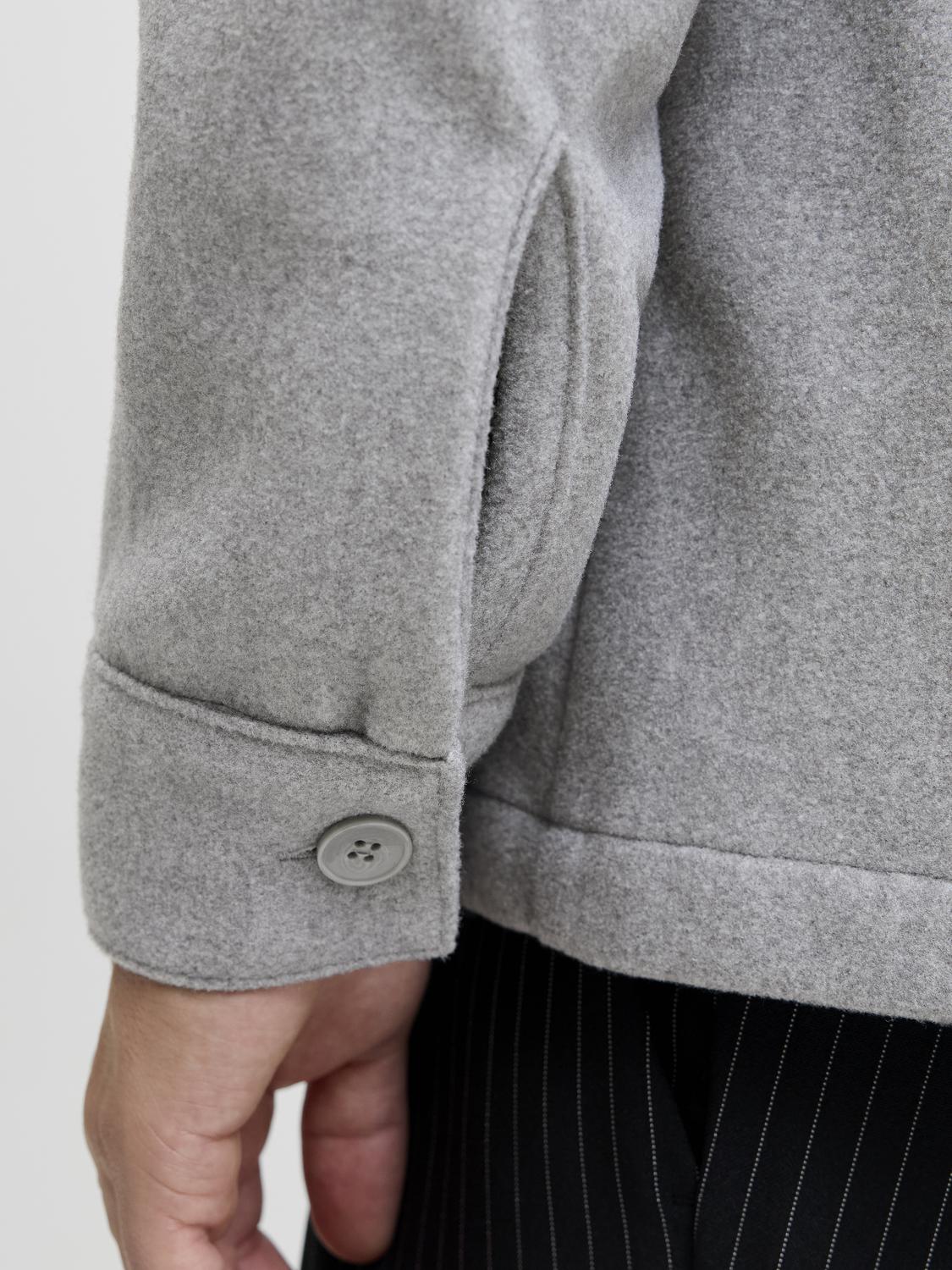 model_shot-detail