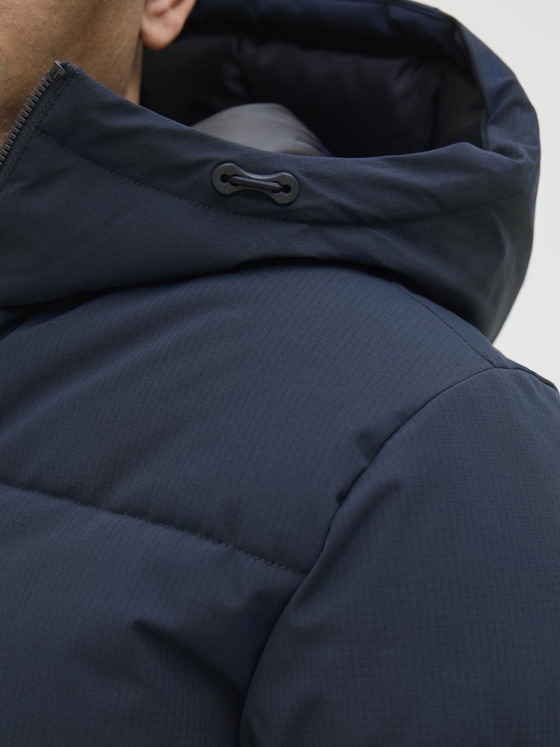 model_shot-detail
