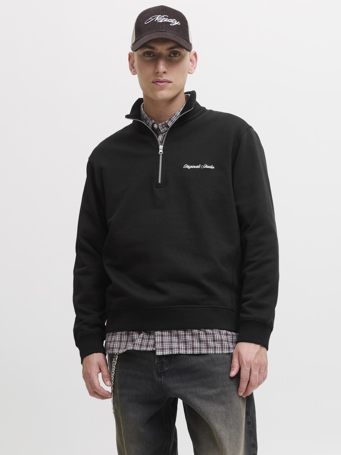 model_shot-front