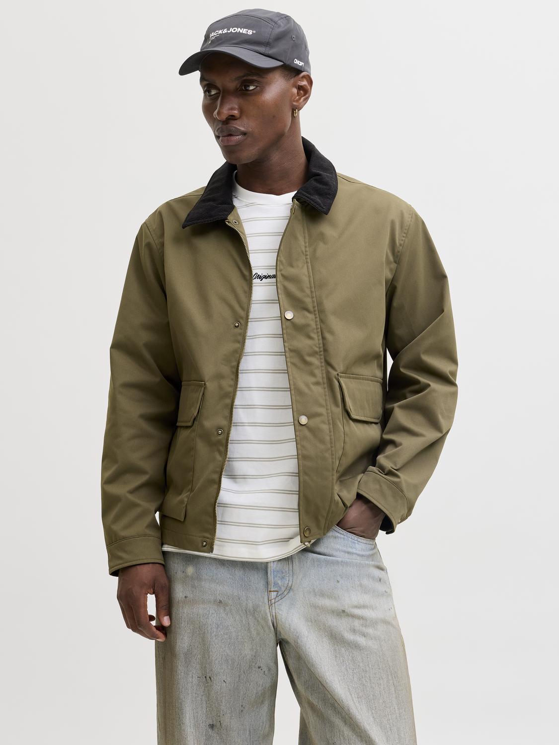 model_shot-front