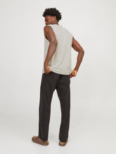 Load image into Gallery viewer, model_shot-back
