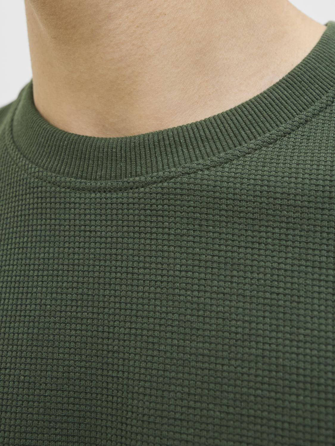 model_shot-detail