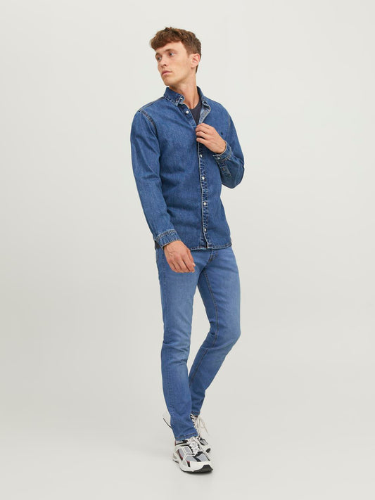 model_shot-front_full