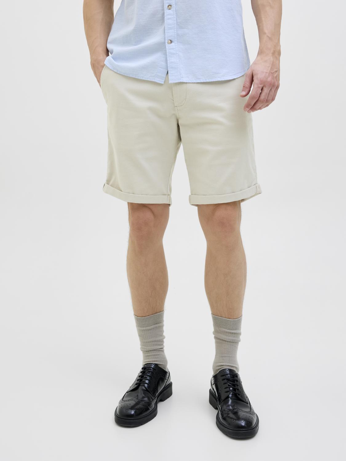 model_shot-front