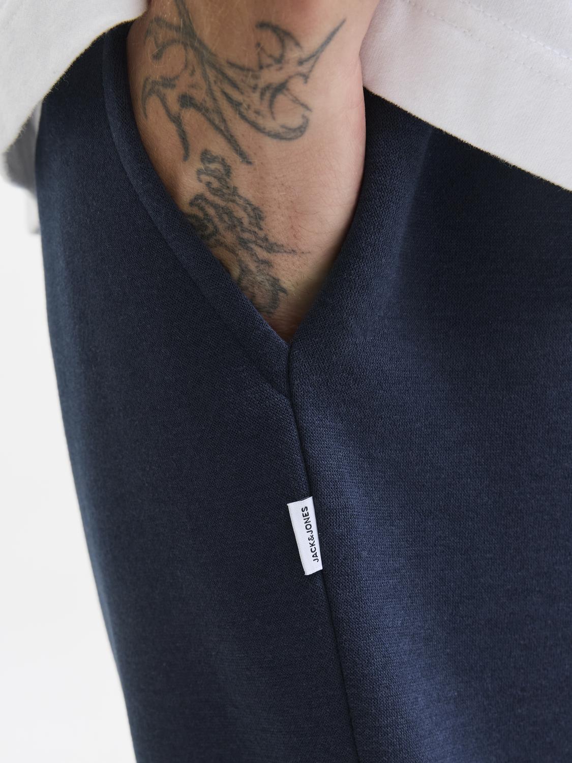 model_shot-detail