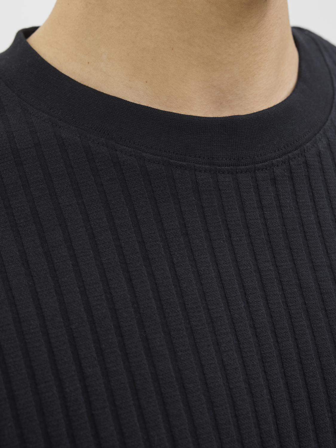 model_shot-detail
