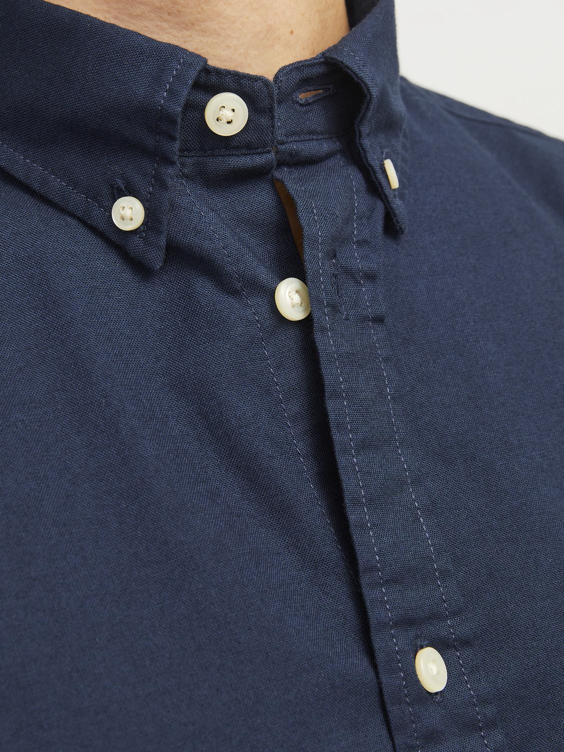 model_shot-detail