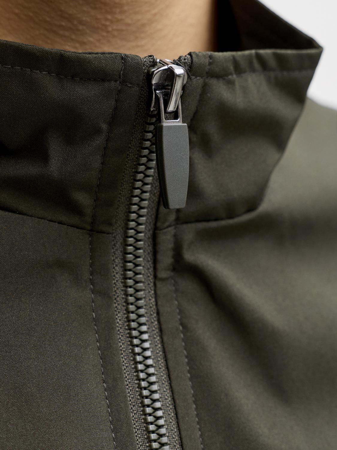model_shot-detail