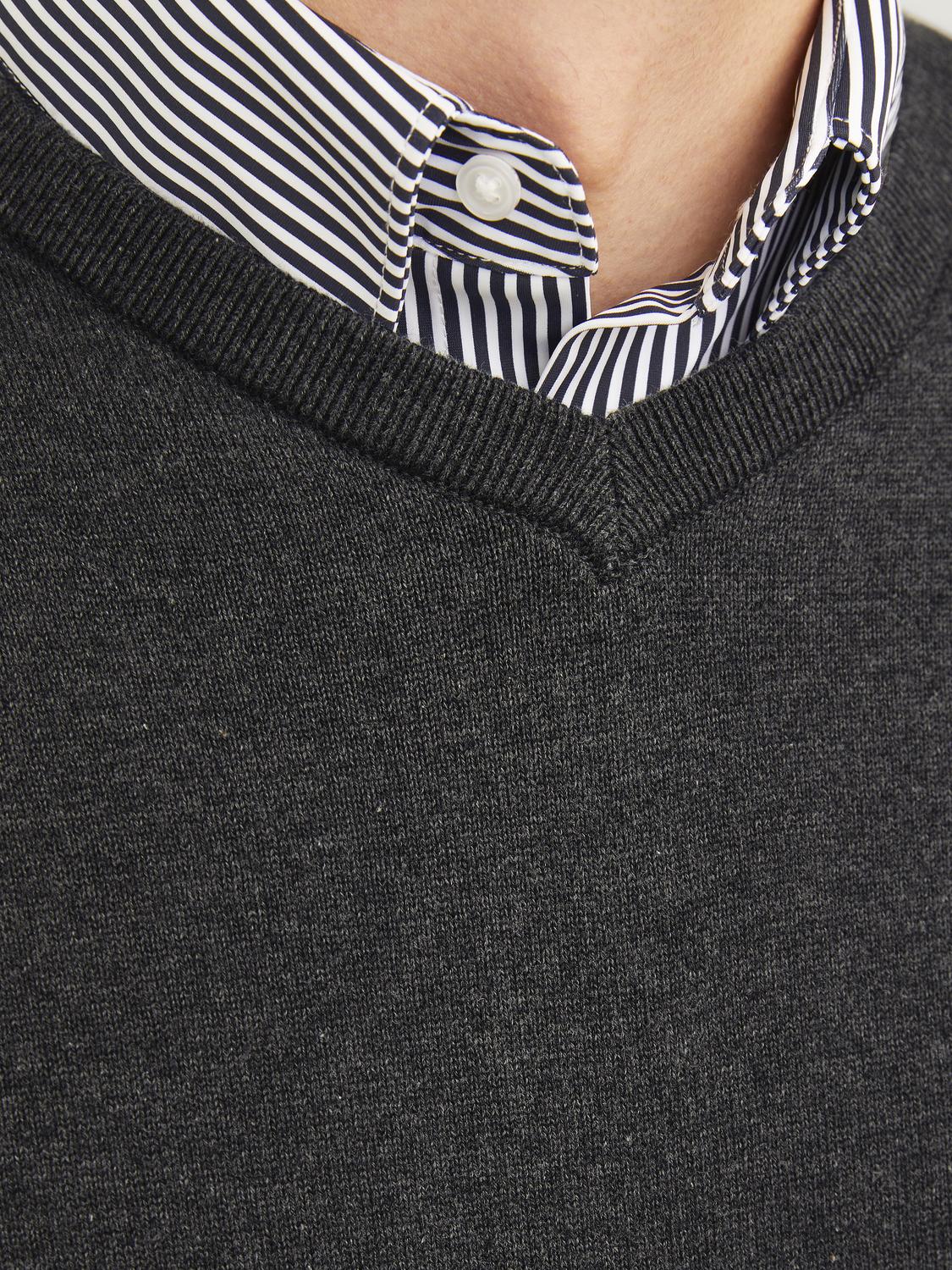 model_shot-detail