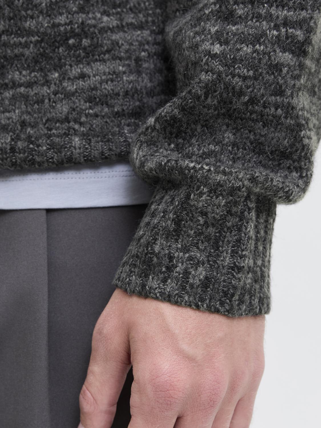 model_shot-detail