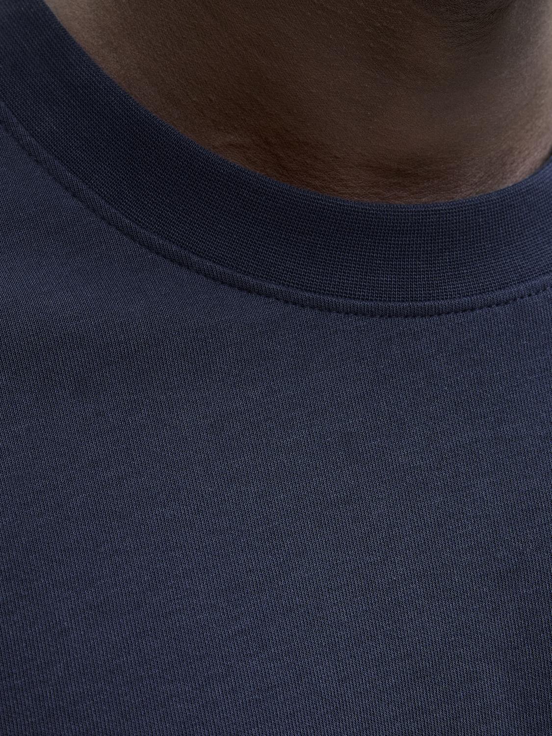 model_shot-detail
