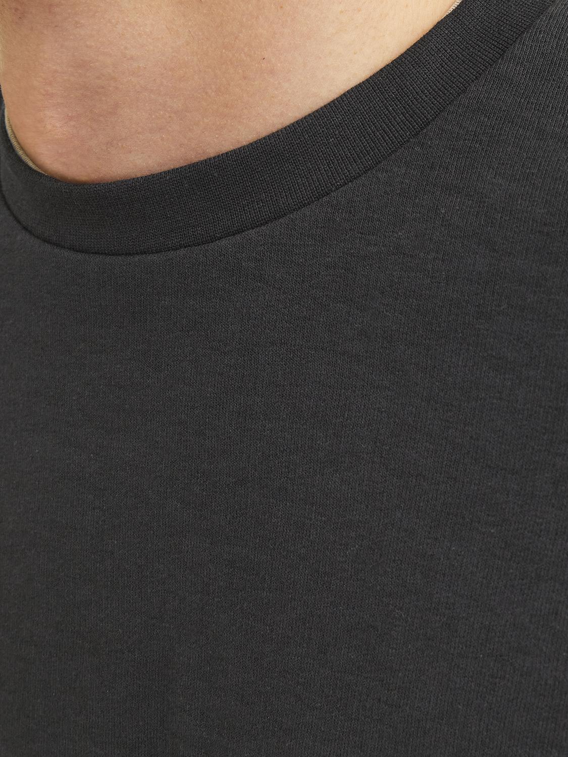model_shot-detail
