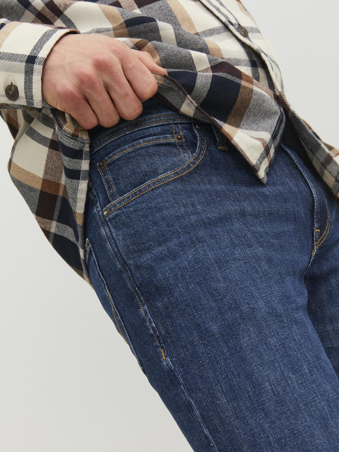 model_shot-detail