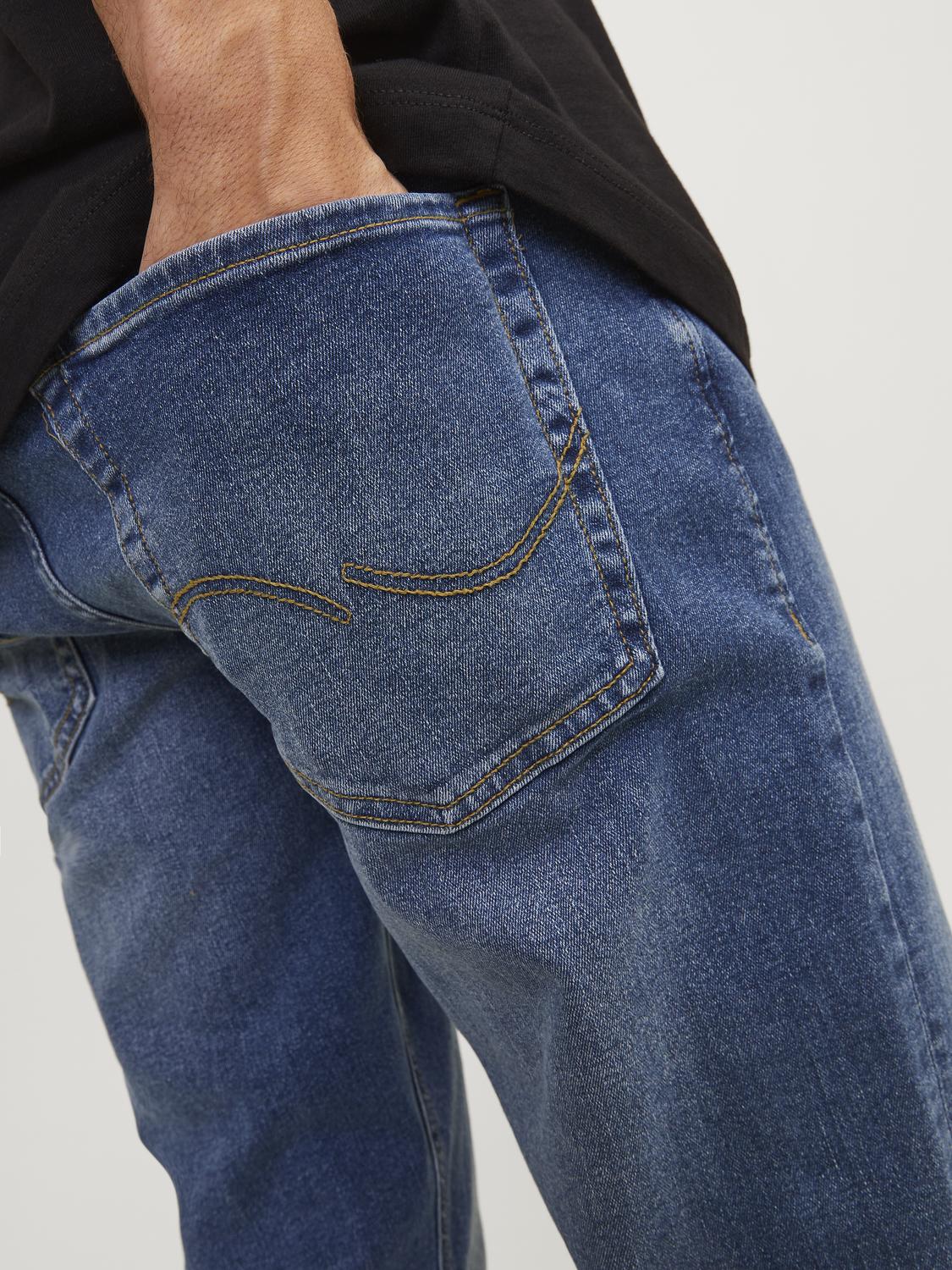 model_shot-detail