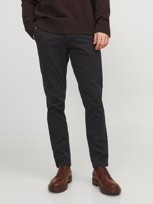 model_shot-front