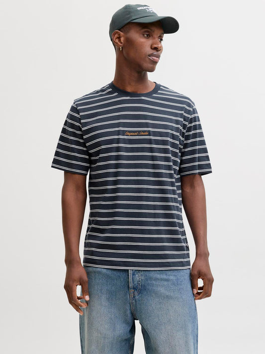 model_shot-front