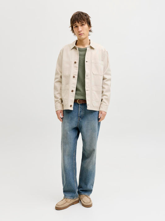 model_shot-front_full