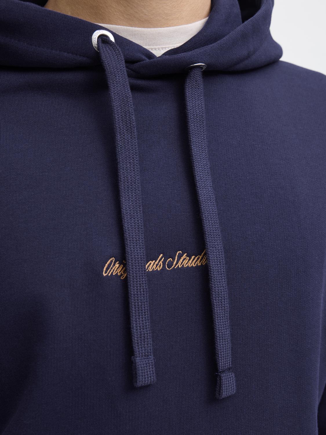 model_shot-detail