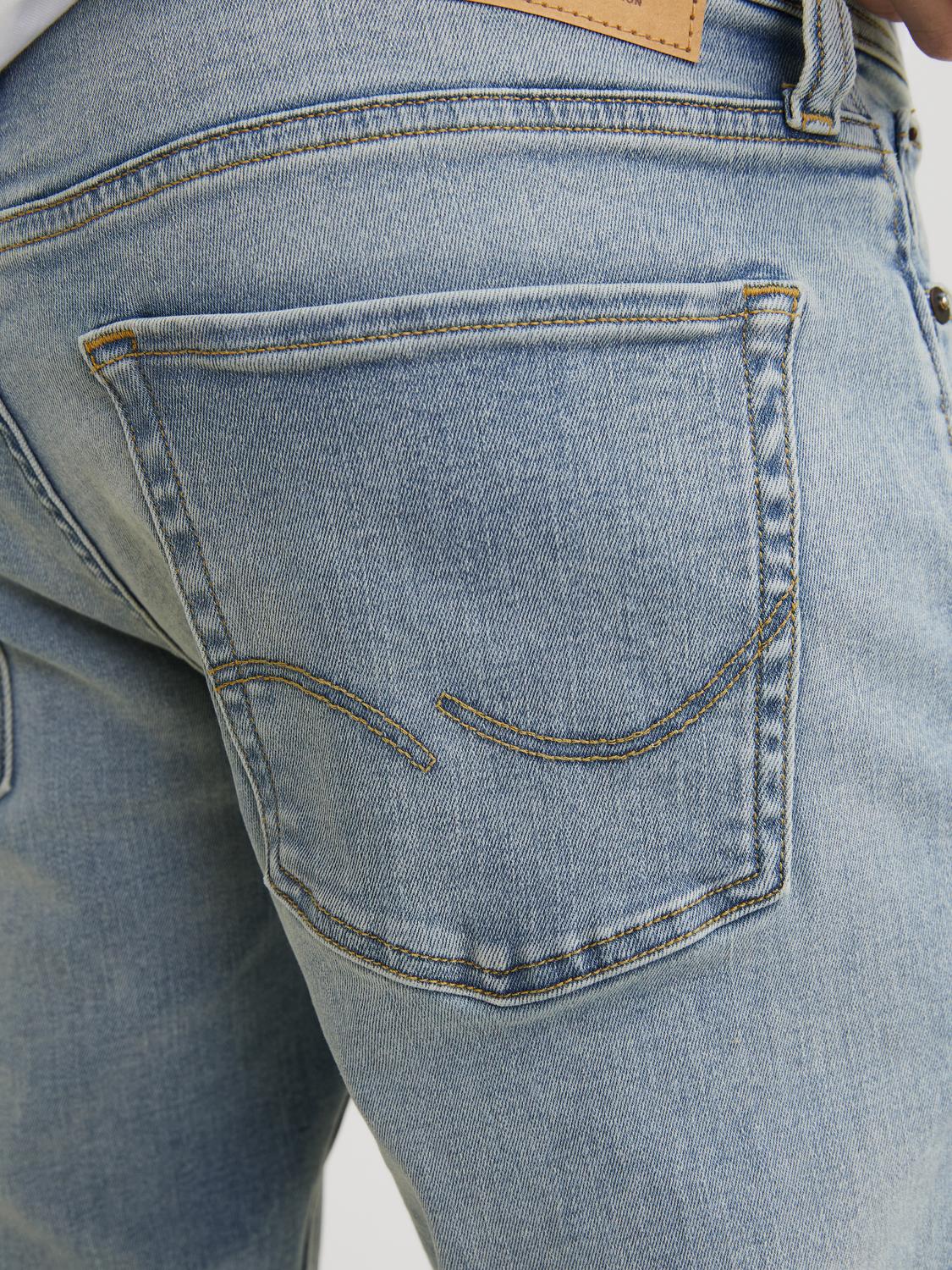 model_shot-detail