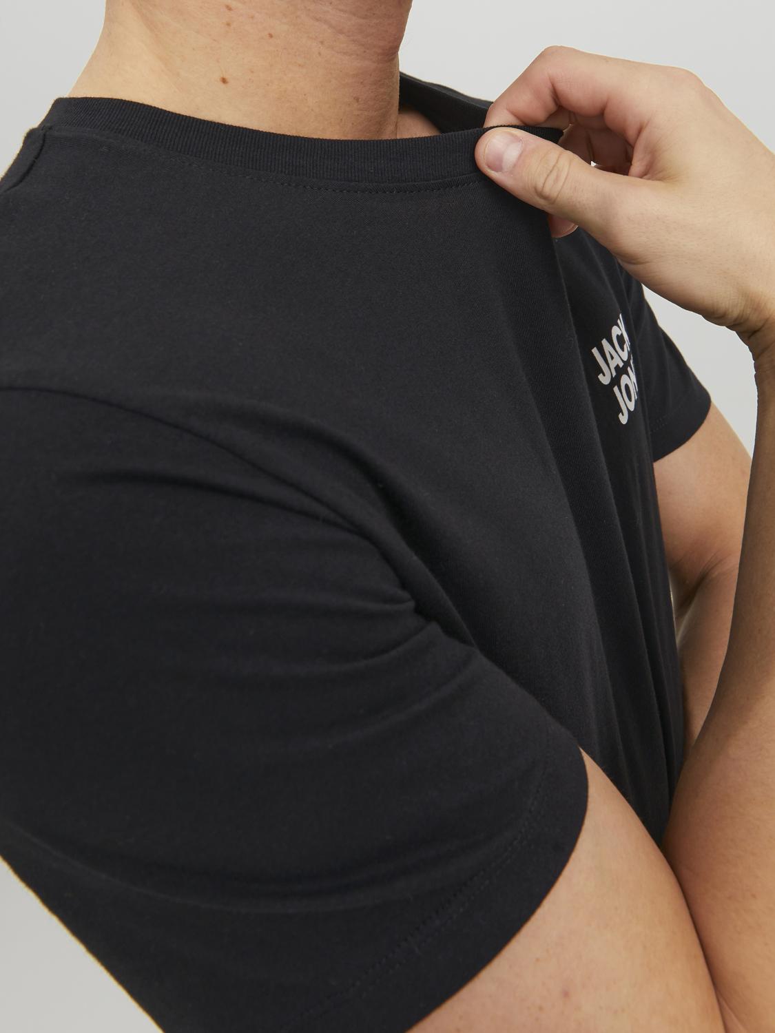model_shot-detail